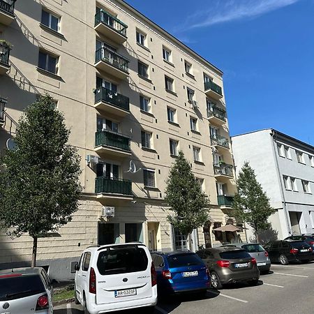Brand New, Design Apartment Jojo, Oldtown, Balcony Bratislava Eksteriør billede