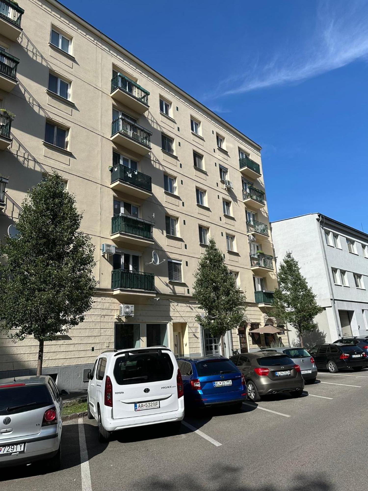 Brand New, Design Apartment Jojo, Oldtown, Balcony, Ac Bratislava Eksteriør billede